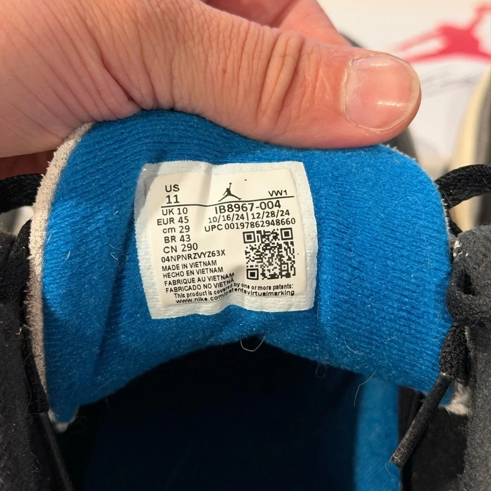 Jordan 3 Retro OG Rare Air - Picture 4 of 11